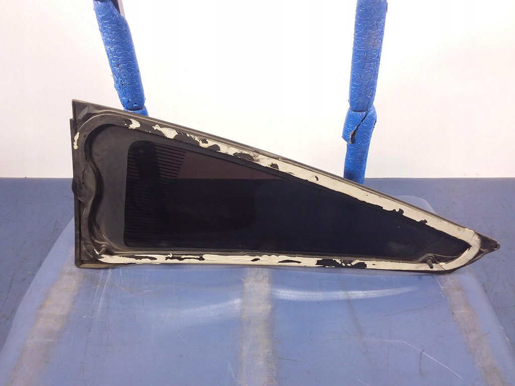 фото №4, Citroen c6 скло кузовна права задня