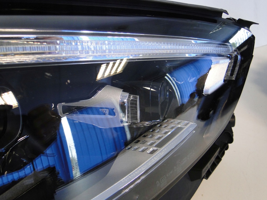 фото №11, Mercedes c klasa 206 w206 лампа правая digital led