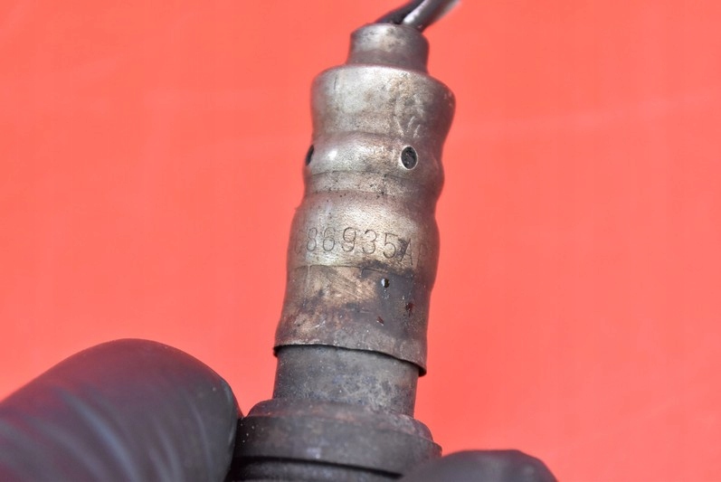 фото №5, Датчик лямбда-зонд 04686935ab chrysler grand voyager 4 iv 3.3 v6 174 km 01-04