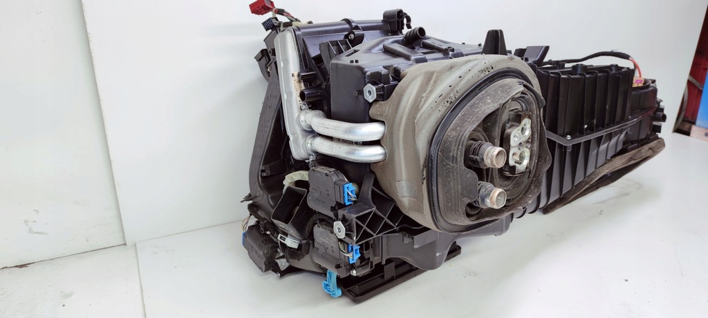 фото №8, Отопитель audi a3 8p lift 8p1820003m