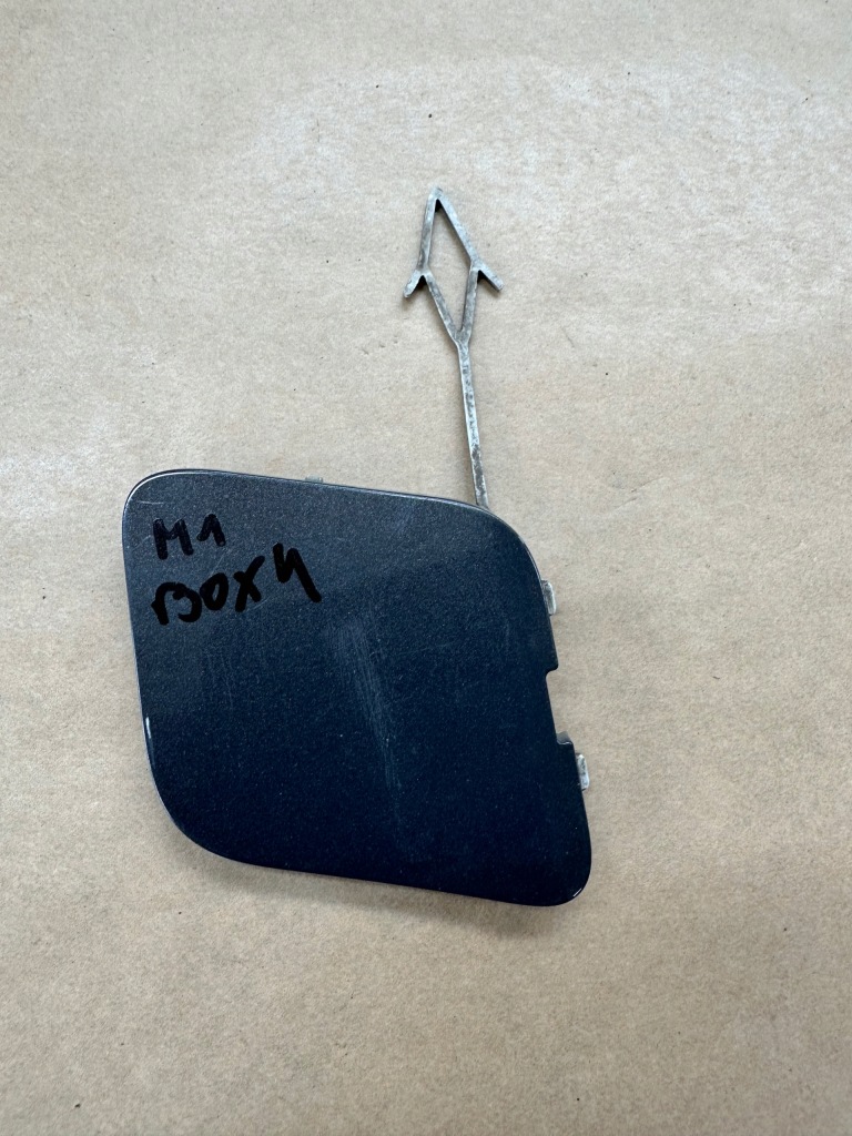 Купить Opel astra j заглушка бампера задняя 20886337