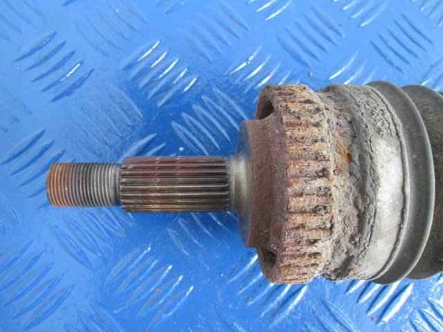 фото №2, Renault scenic rx4 приводной вал правый задняя шарниры