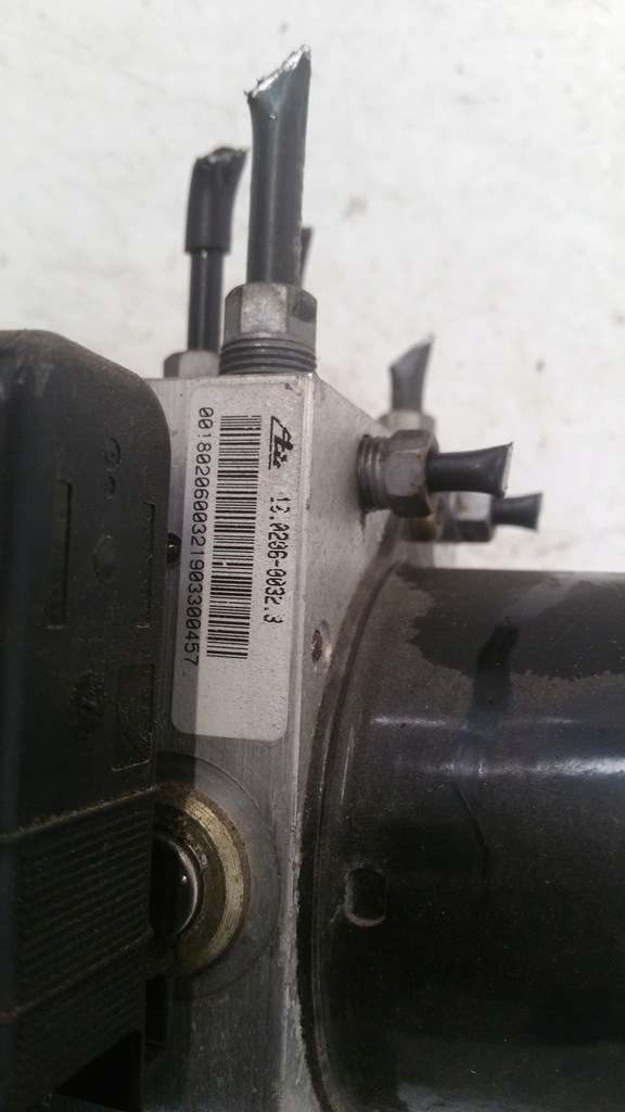 фото №6, Насос abs 3m512c405ad mazda 3