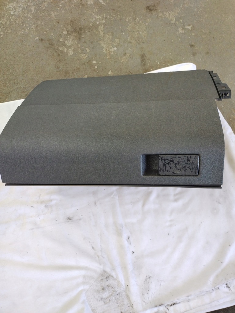 фото №8, Бардачок пасажира volkswagen оригінальний номер 1t1857097c