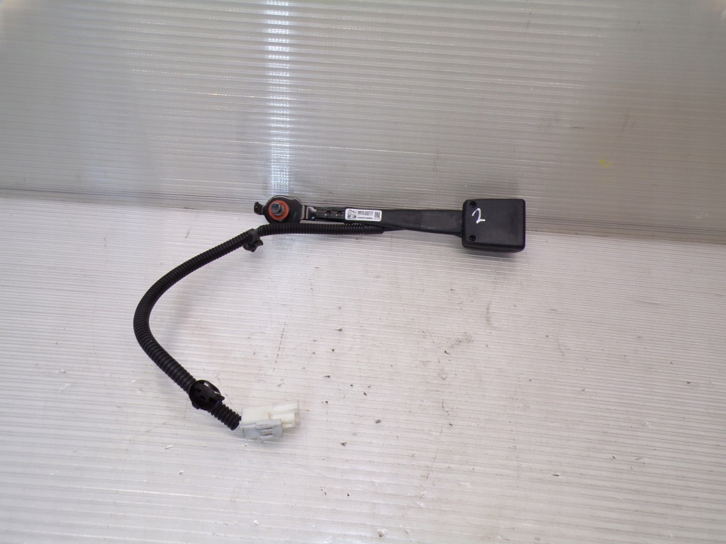 фото №1, Клипса замок поперечина правый перед hyundai i30 iii i30n 88830g4000try