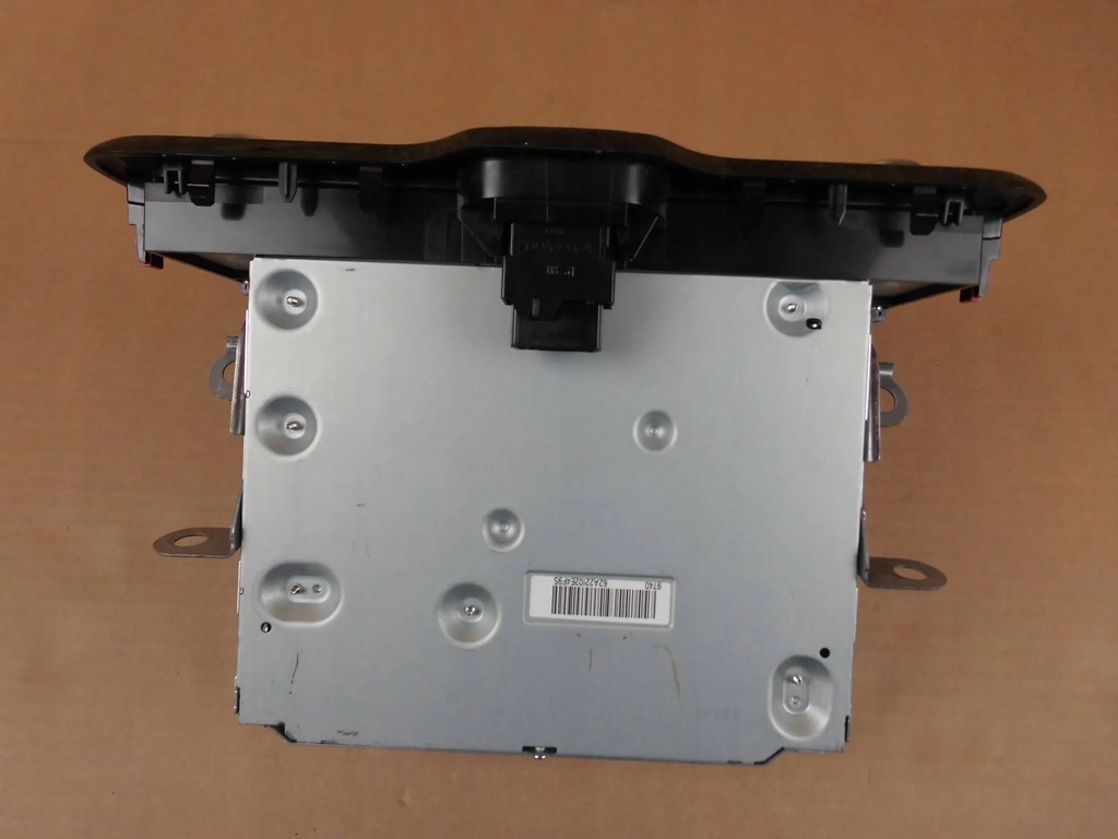 фото №6, Toyota yaris iv 2022 радио дисплей экран 861400d580