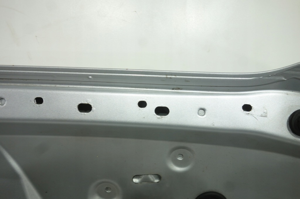 Капот audi a4 b8 8k0 11-15 рестайлинг  цвет lx7w Киев