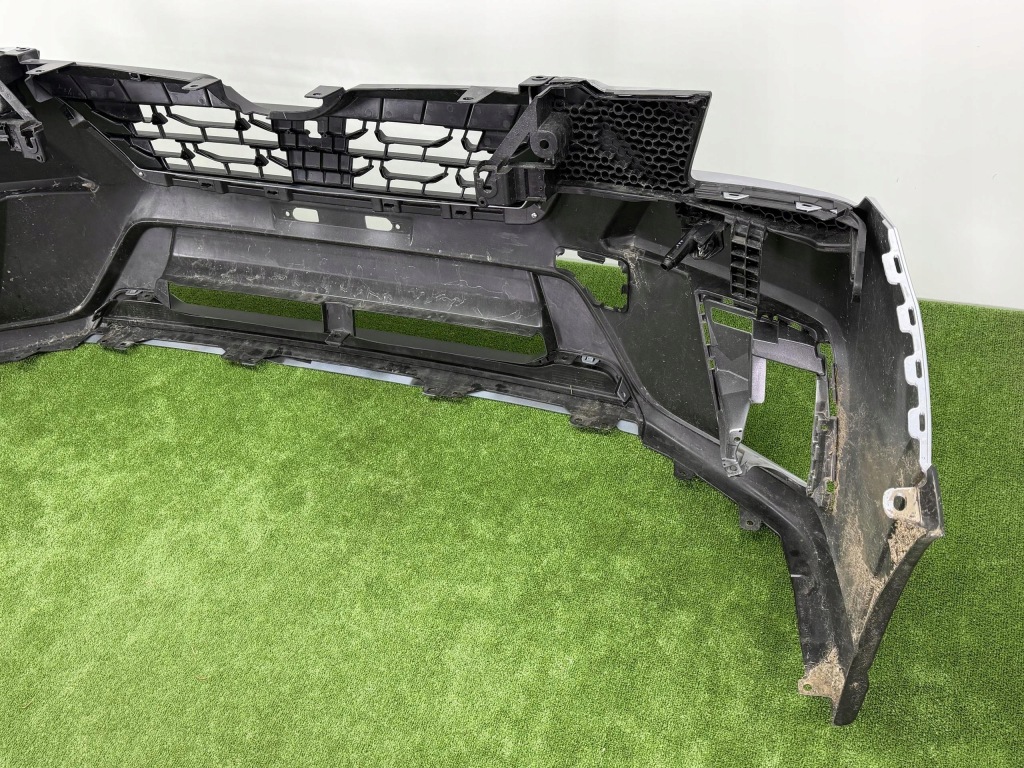 Subaru forester sk v 5 21- рестайлинг  бампер перед передний решётка радиатора Оригинал