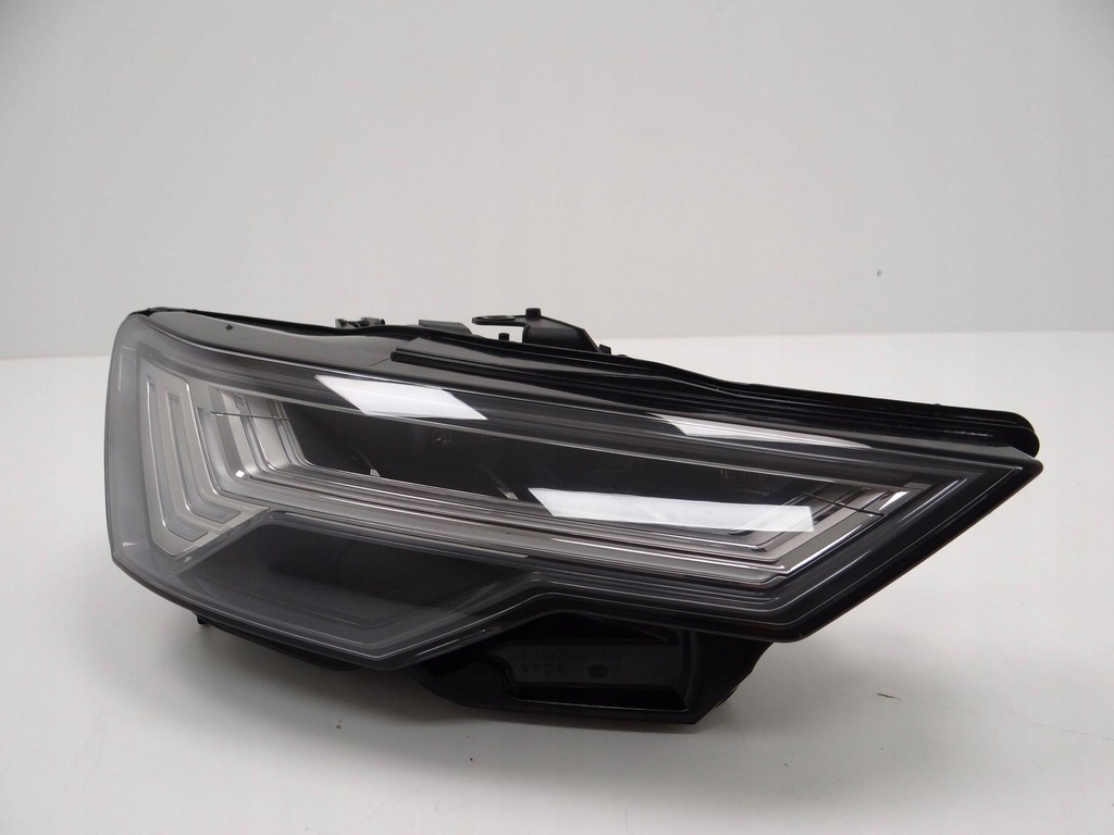 фото №1, Audi a6 c8 4k0 лампа права full led matrix комплектна 4k0941036 bdb