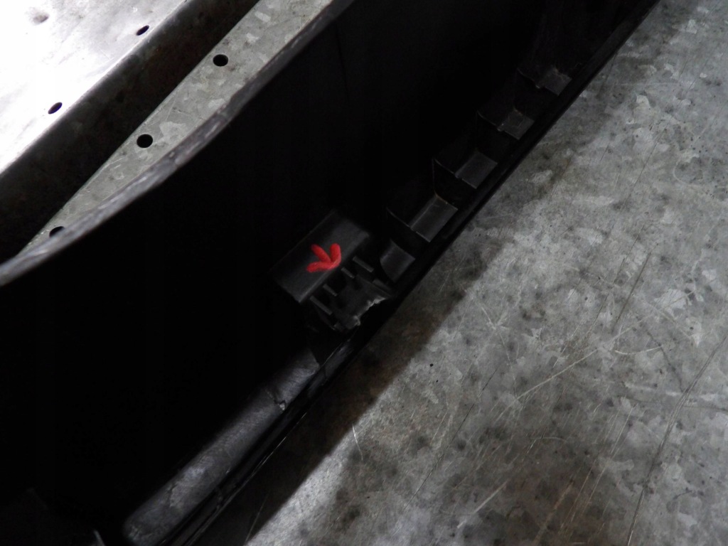 Honda crv 2 обивка крышки багажника Доставка