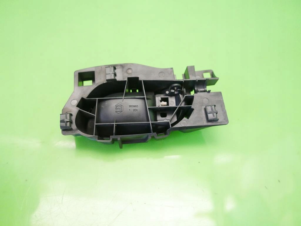 фото №5, Ручка внутренняя правая перед peugeot partner ii