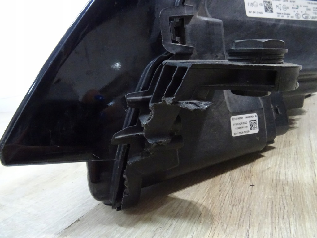 Фара правый  full led skoda superb 3 3v1 рестайлинг  19- 3v1941016d Оригинал