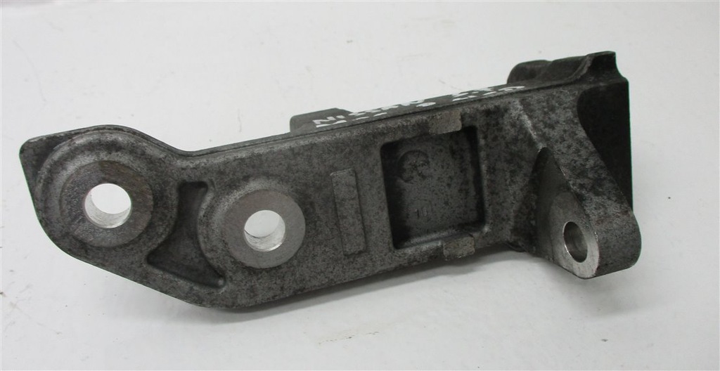 фото №4, Кронштейн насоса усилителя nissan 370z 3.7 v6 vq37