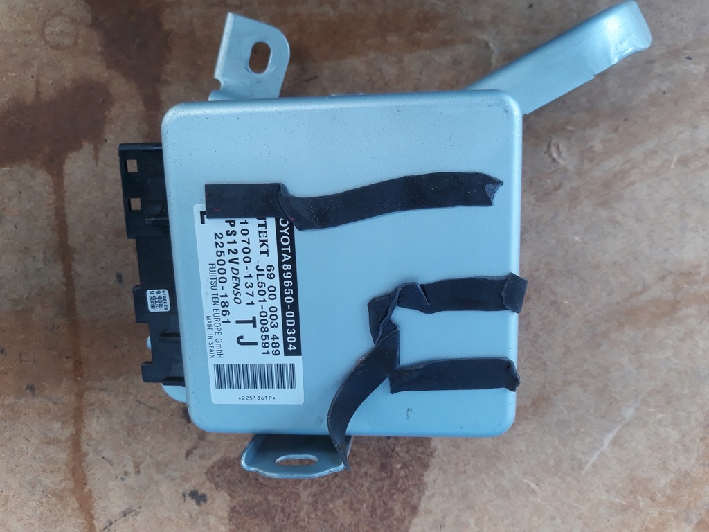 фото №1, Модуль підсилювача toyota yaris iii