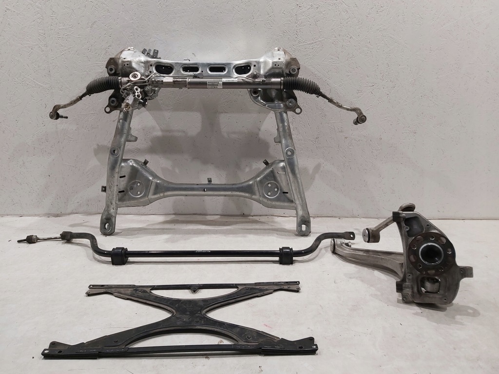 фото №1, Підрамник підрамник трансмісія mercedes gt r w190