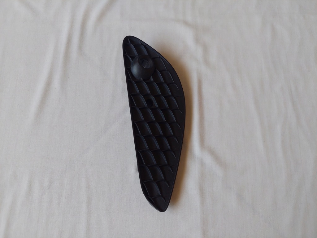 Купить Решётка бампера - левый перед - mercedes b klasa w247