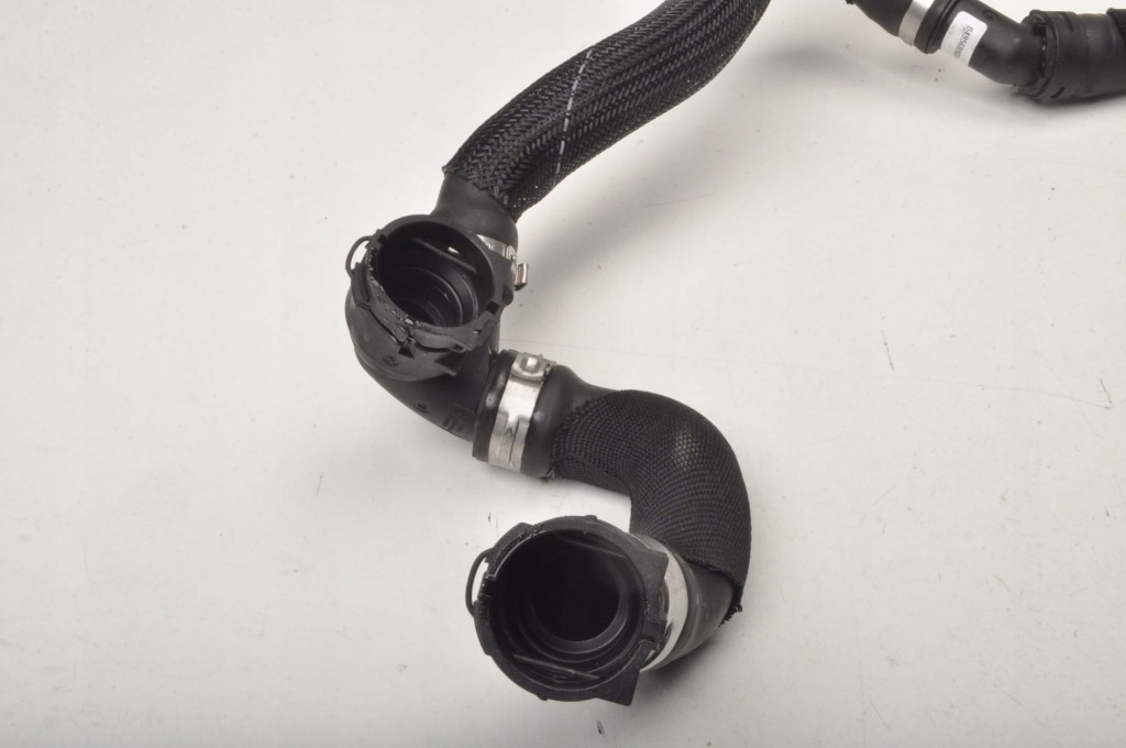 Bmw f39 f40 f44 f45 f46 f48 1.5 труба шланг воды 8658488 Киев