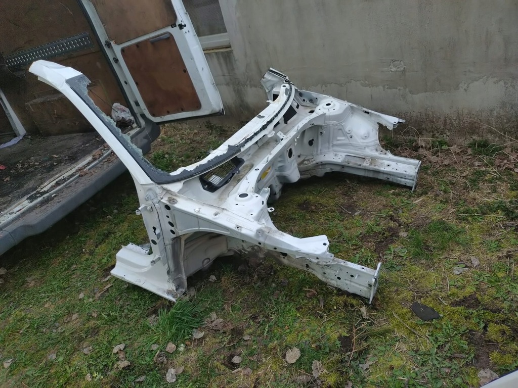 фото №1, Audi a3 8v sedan чверть права передня