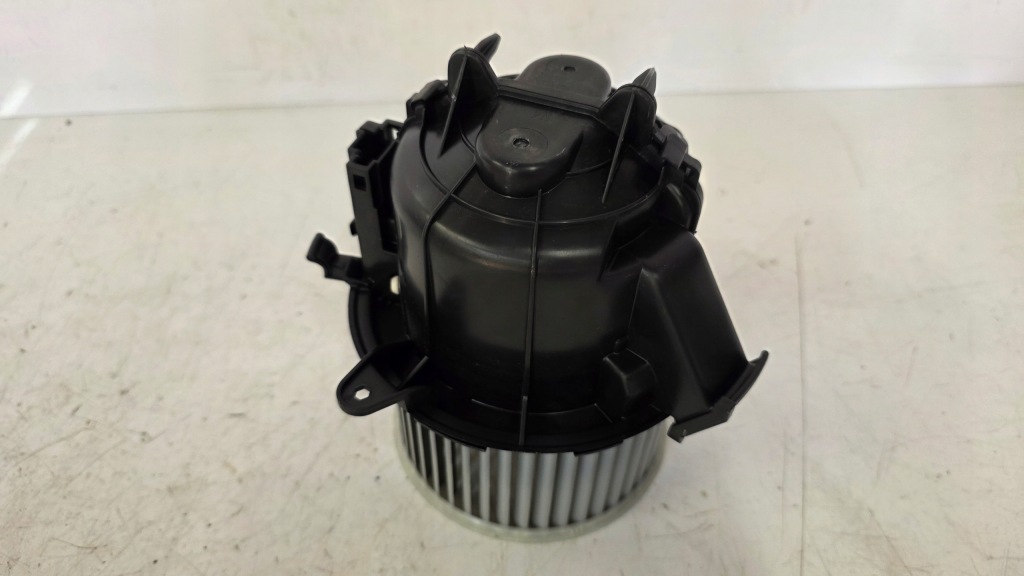 фото №1, Вентилятор повітродувка обдув peugeot e208 208 ii electric