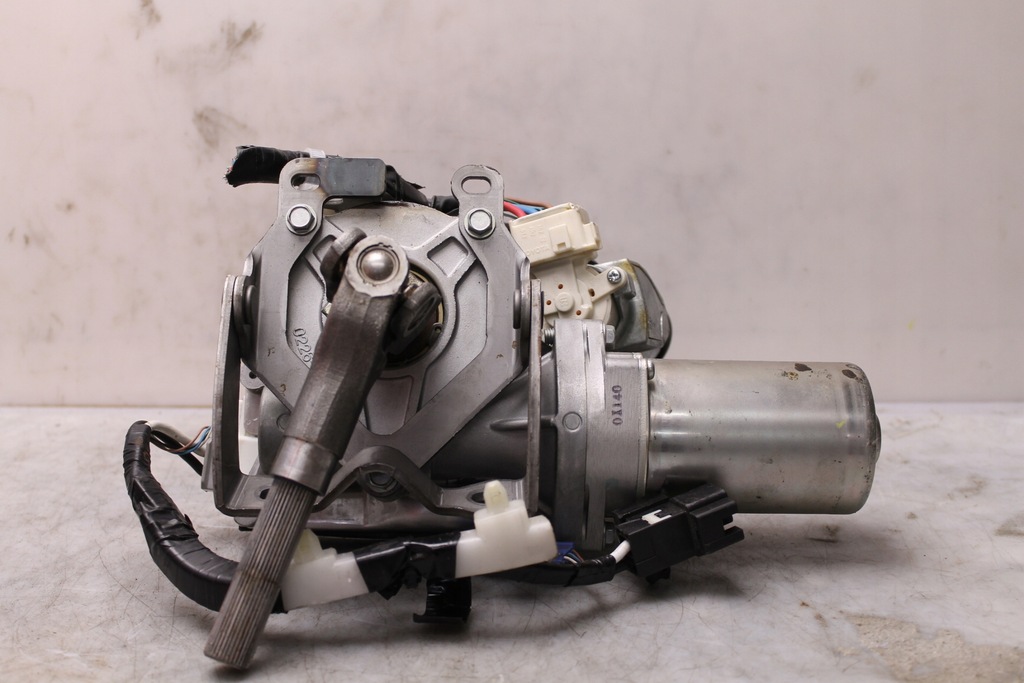 фото №10, Усилитель электрический замок зажигания ключ toyota iq