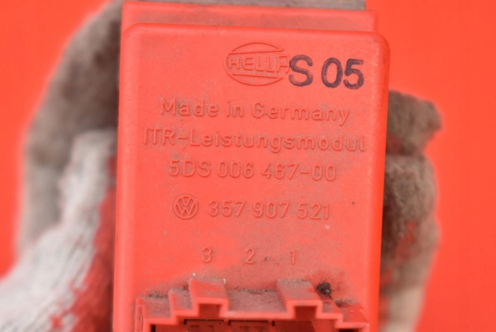 фото №7, Резистор обдув резистор резистор 357907521 5ds006467-00 audi a3 8l 96-00