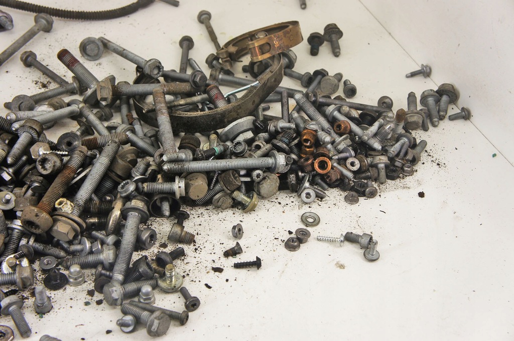 фото №5, Me236 skoda scala болти гайки прокладки 13kg