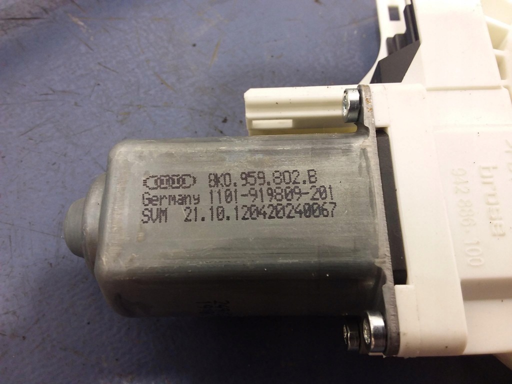 фото №4, A8 s8 d4 4h подъемник стекло задняя левый 4h0839461b