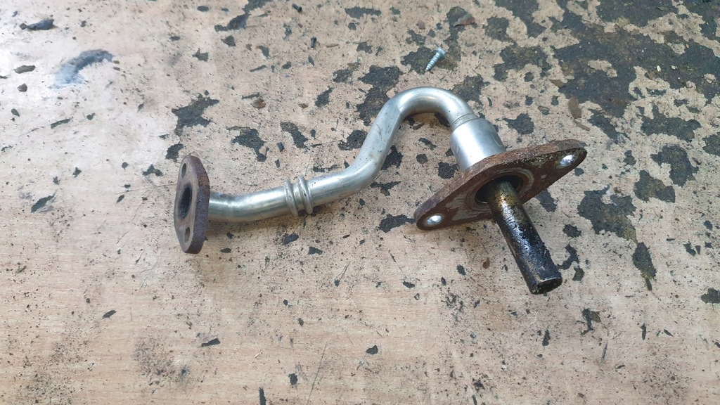 фото №1, Suzuki swift mk6 1.5 16v трубка шланг egr