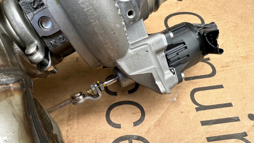 фото №9, Mercedes m264 2.0 бензин турбонагнітач турбіна turbo a2640903800