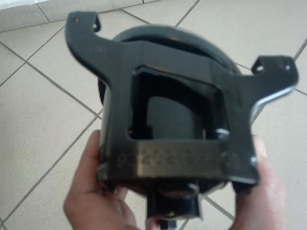 фото №4, Hyundai accent 92202-25500 протитуманна фара