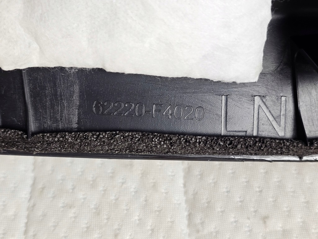 фото №8, Защита стойка обшивка молдинг левая левый перед динамик jbl toyota chr c-hr