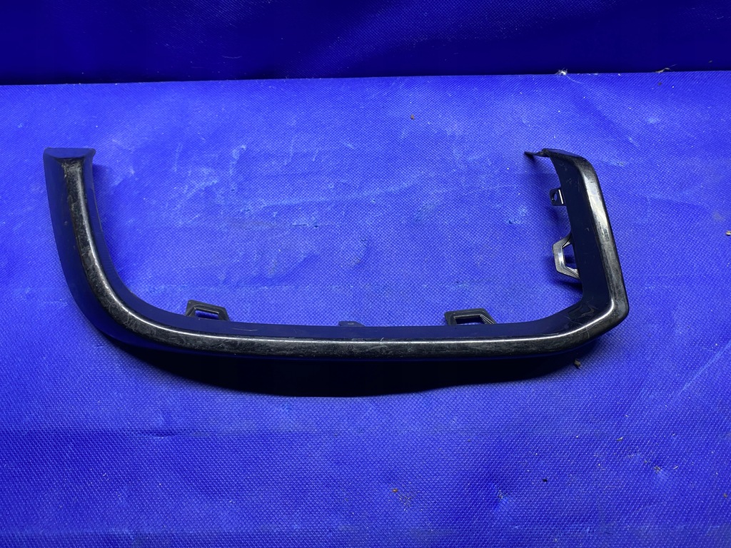 фото №7, Audi s3 rs3 правая рамка выхлоп диффузор решётка молдинг декор 8v5807732