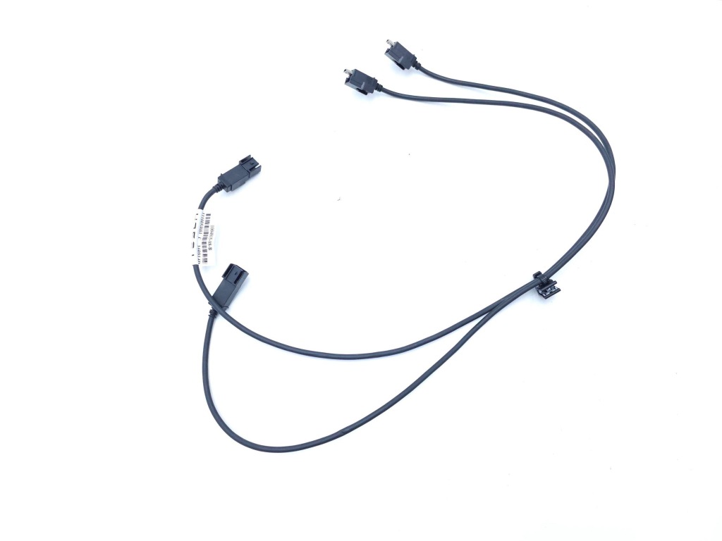 Купити Tesla model s 2016 роз'єм / з'єднувач usb