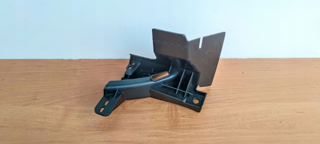 фото №2, Mazda v 5 ii защита решётка кронштейн заглушка левая