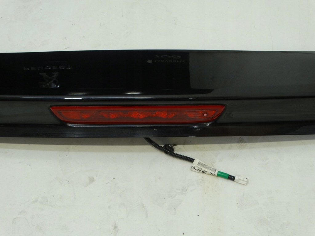 фото №6, Спойлер крышки задняя + свет стоп-сигнал peugeot 108 aygo ii c1 gt-line 14r.-