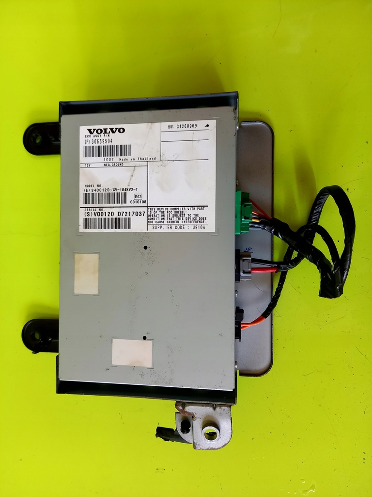 фото №1, Усилитель радио 30659504 volvo s60 10r
