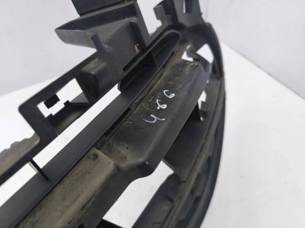 фото №6, Citroen c4 ii picasso 2014 решётка нижняя бампера передний