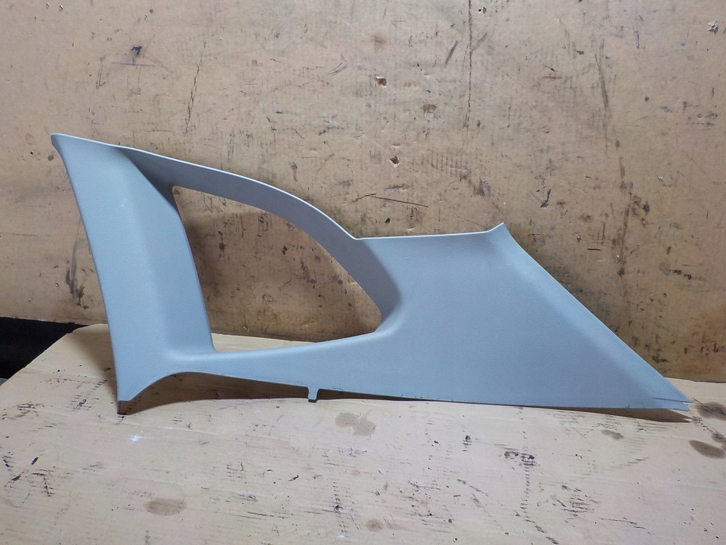 фото №1, Bmw x1 e84 2.0 пластик правый задний блок двигателя 2991312