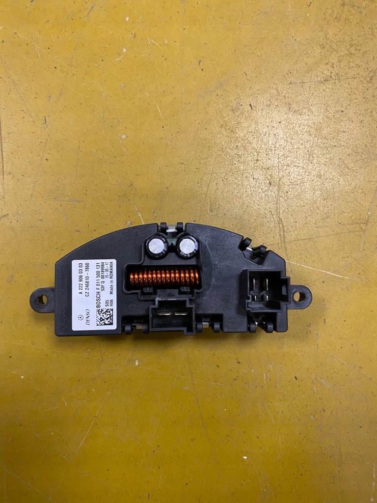 фото №1, Резистор отопителя mercedes w246 infiniti q30