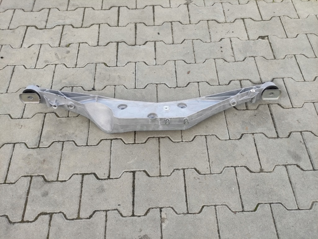 Купить Балка опора мост bmw f39 f40 f45 f46 6852896