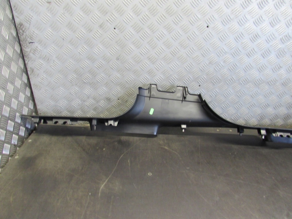 Накладка порога  права 455567867 opel meriva b 10-13r. Недорого