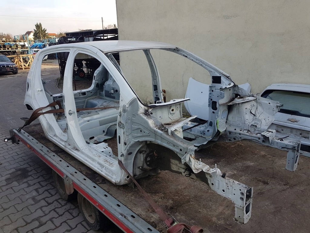 фото №1, Aveo t300 чверть перед передня права 2011-