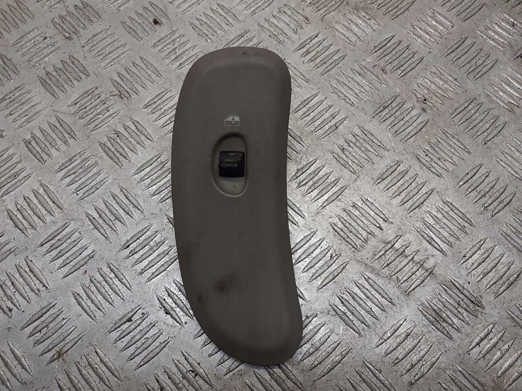 фото №1, Панель стекло правый перед chrysler grand voyager iv