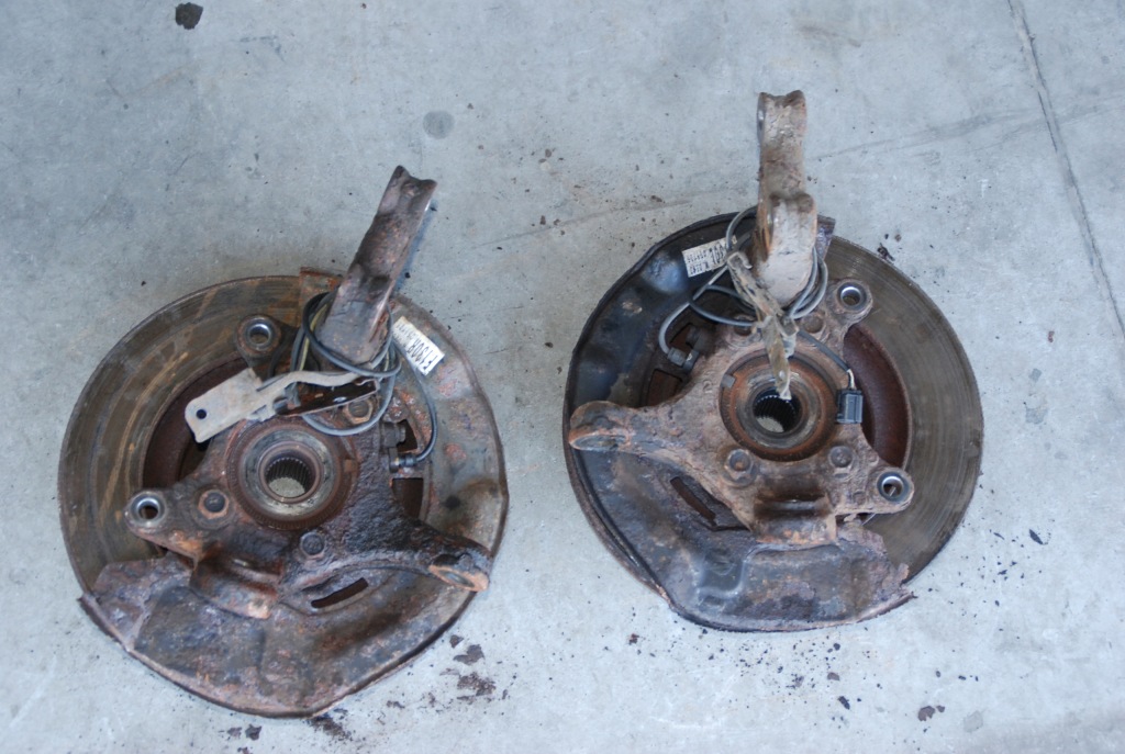 фото №3, Toyota rav4 2.2 поворотний кулак ступиця перед p / l 07r