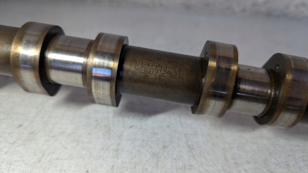 Купить Вал распределительного вала выпускной citroen cs3 1.6 vti