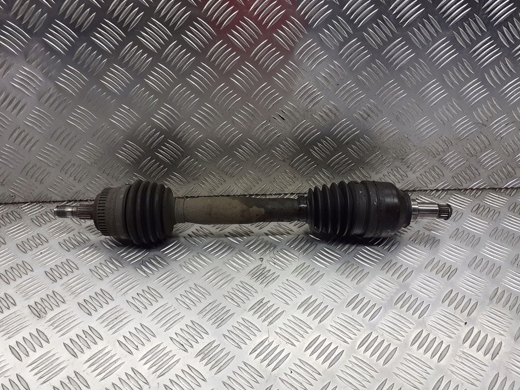 фото №1, Приводной вал левая передняя mercedes w168 1.4