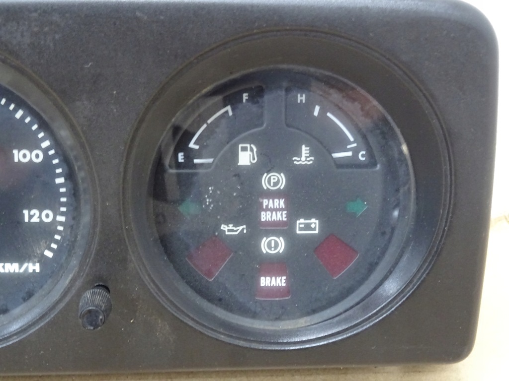 фото №7, Suzuki samurai счетчик приборы км/ч 1,0 410 eu