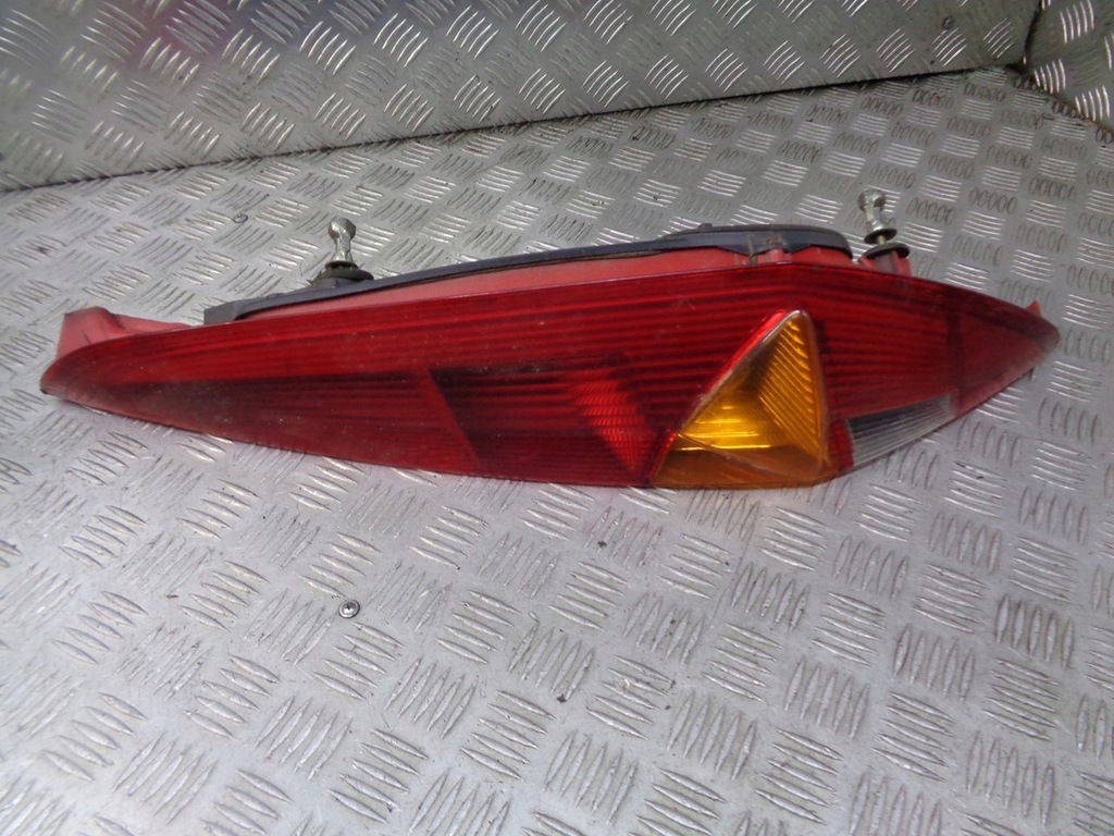 фото №1, Лампа права задня fiat punto ii