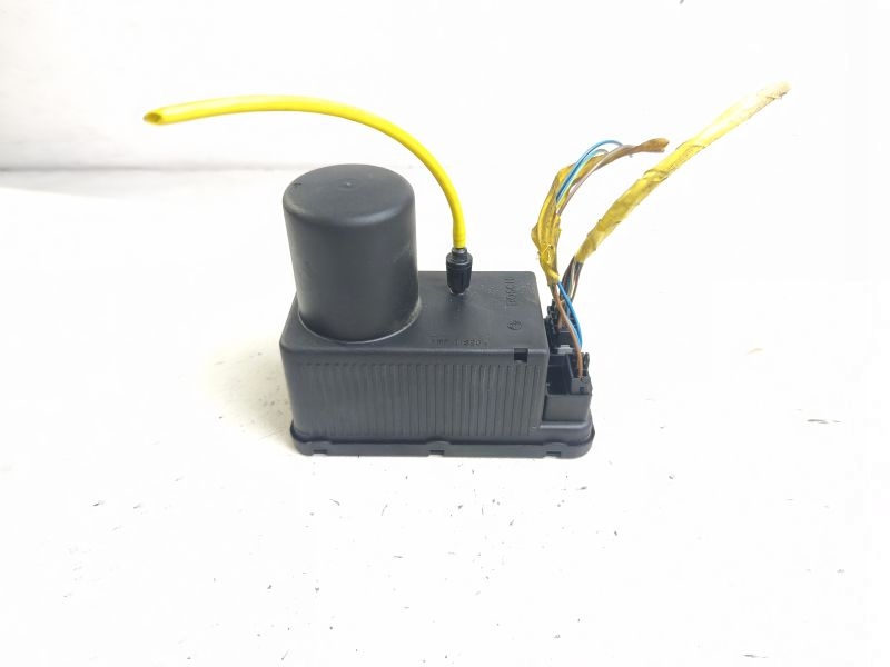 фото №1, Помпа замка центрального mercedes w202 2028001648