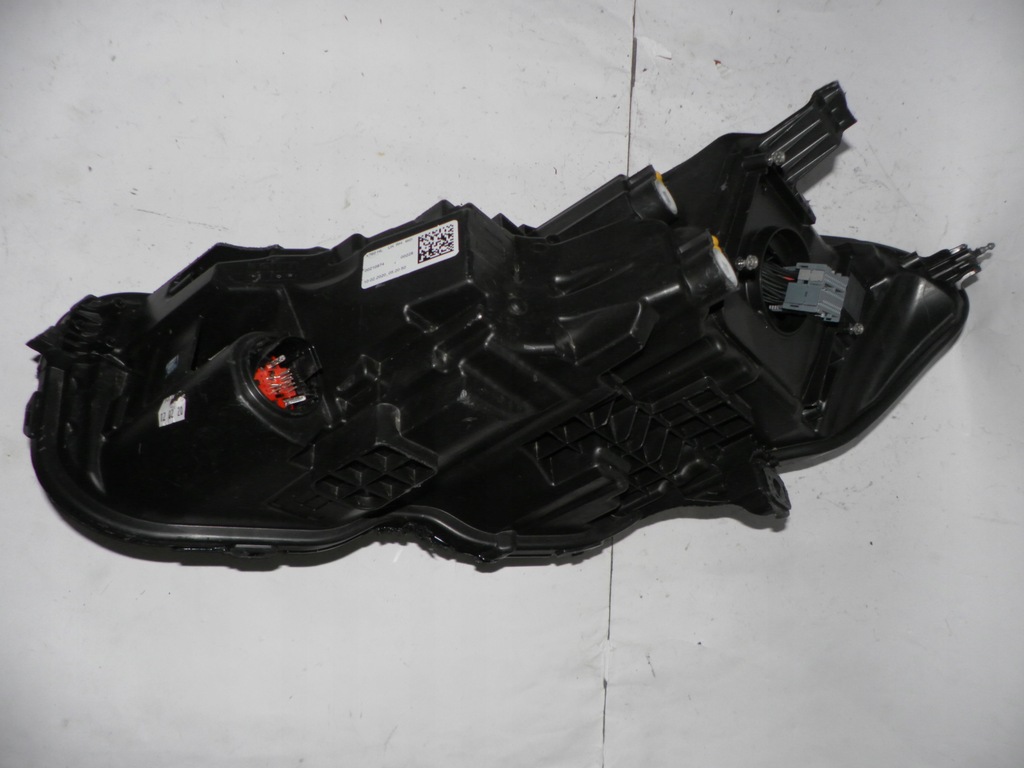 фото №12, Jaguar xe x760 lift лампа фара led правый правая uk lx73-13w029-db